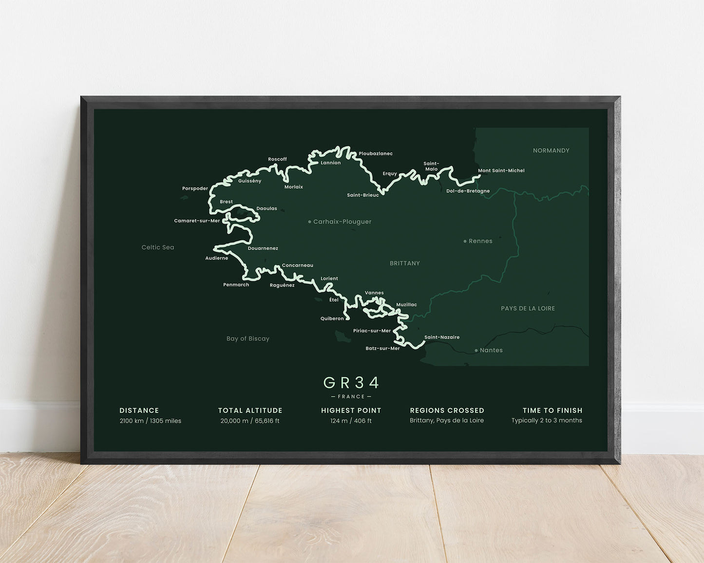 GR34 (Grande Randonnée 34) trail print with green background