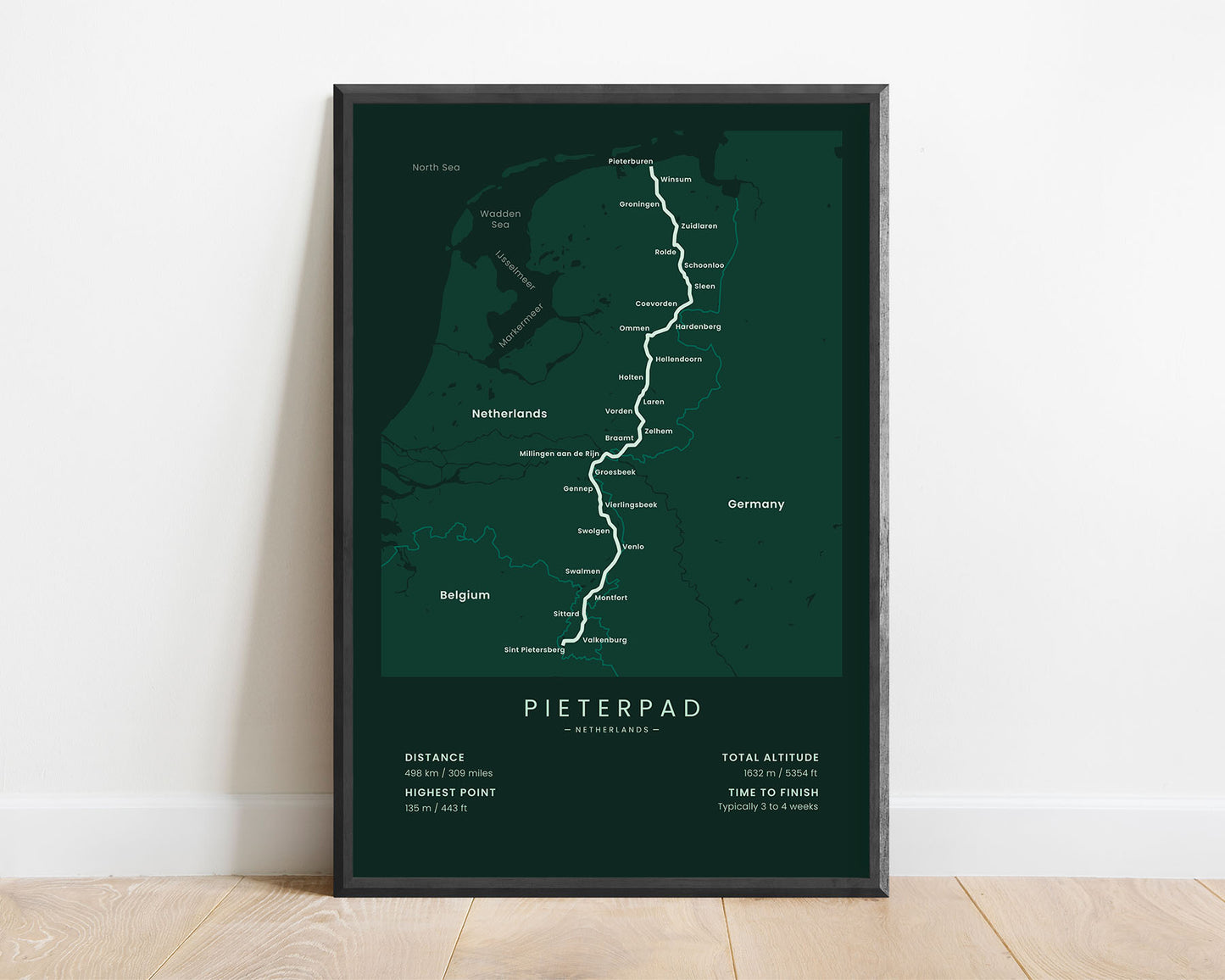 Pieterpad (Pieterburen to Sint-Pietersberg) route print with green background